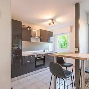 Joli Avec Balcon Proximite Apartment Annecy